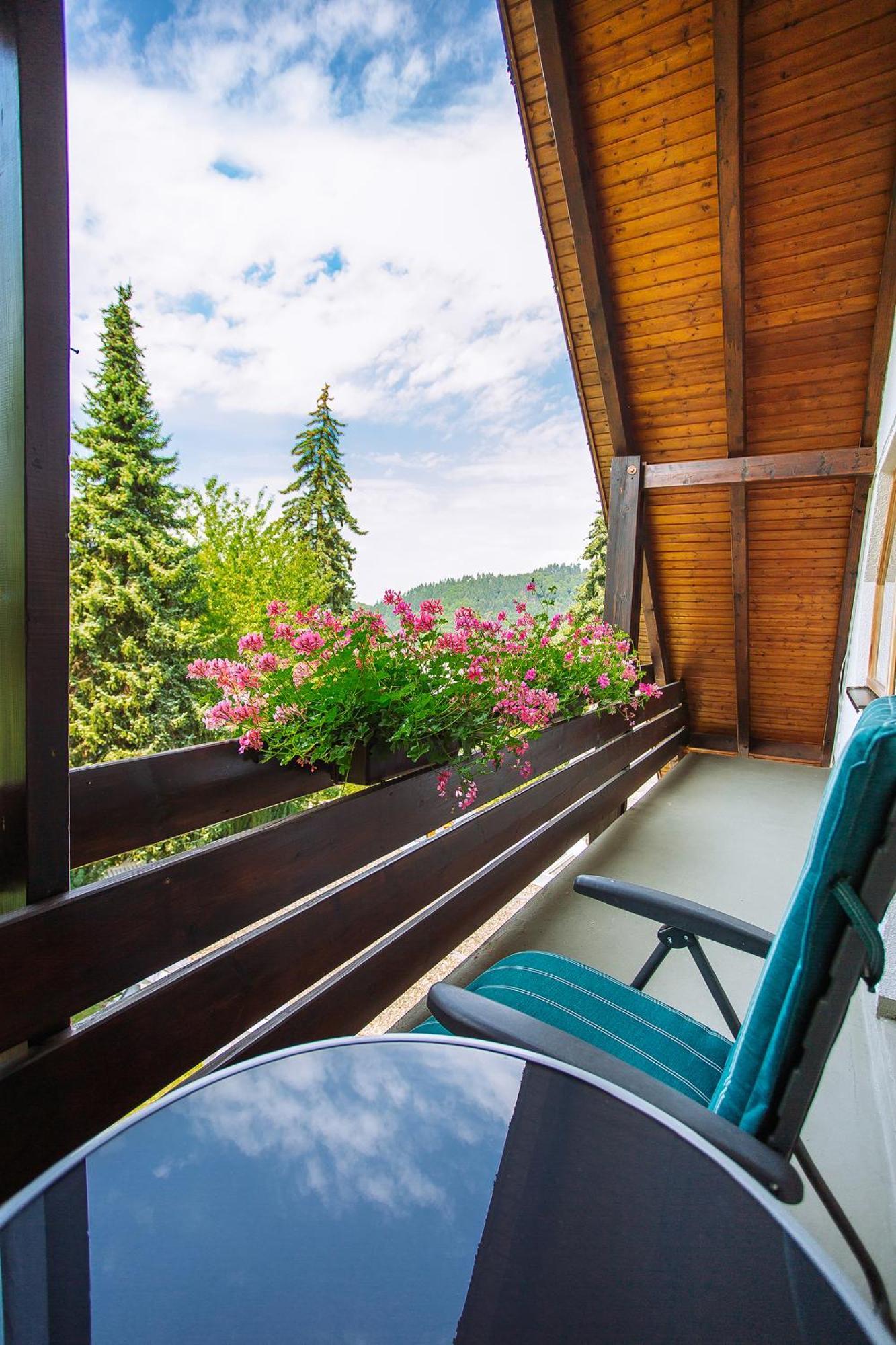 Apartment Am Tannenweg Badenweiler Exterior foto
